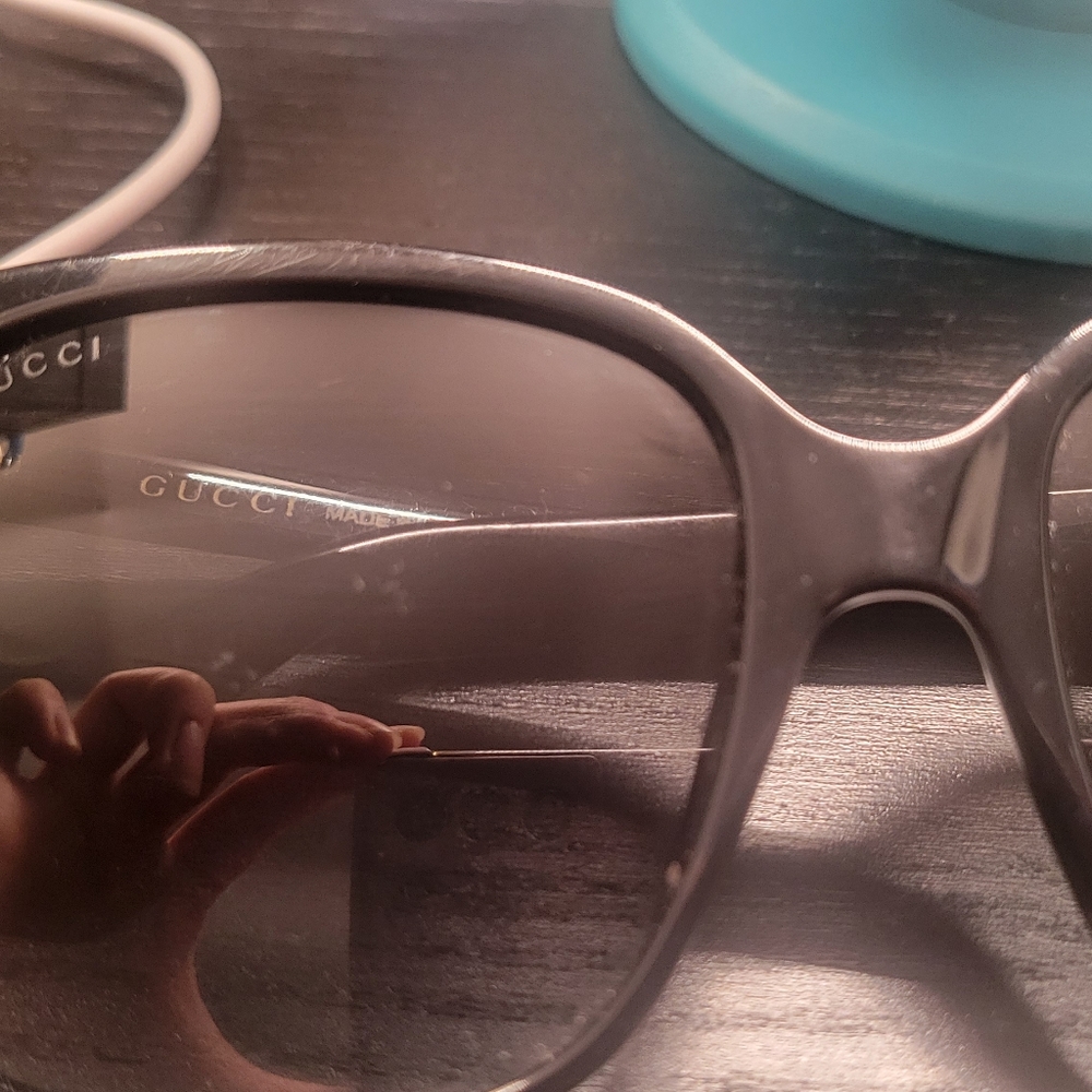 Gucci sunglasses - Picture 3 of 3